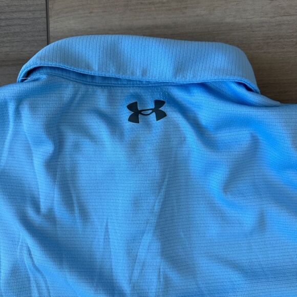 Under Armour Men's Light Blue Polo Shirt - Picture 5 of 5